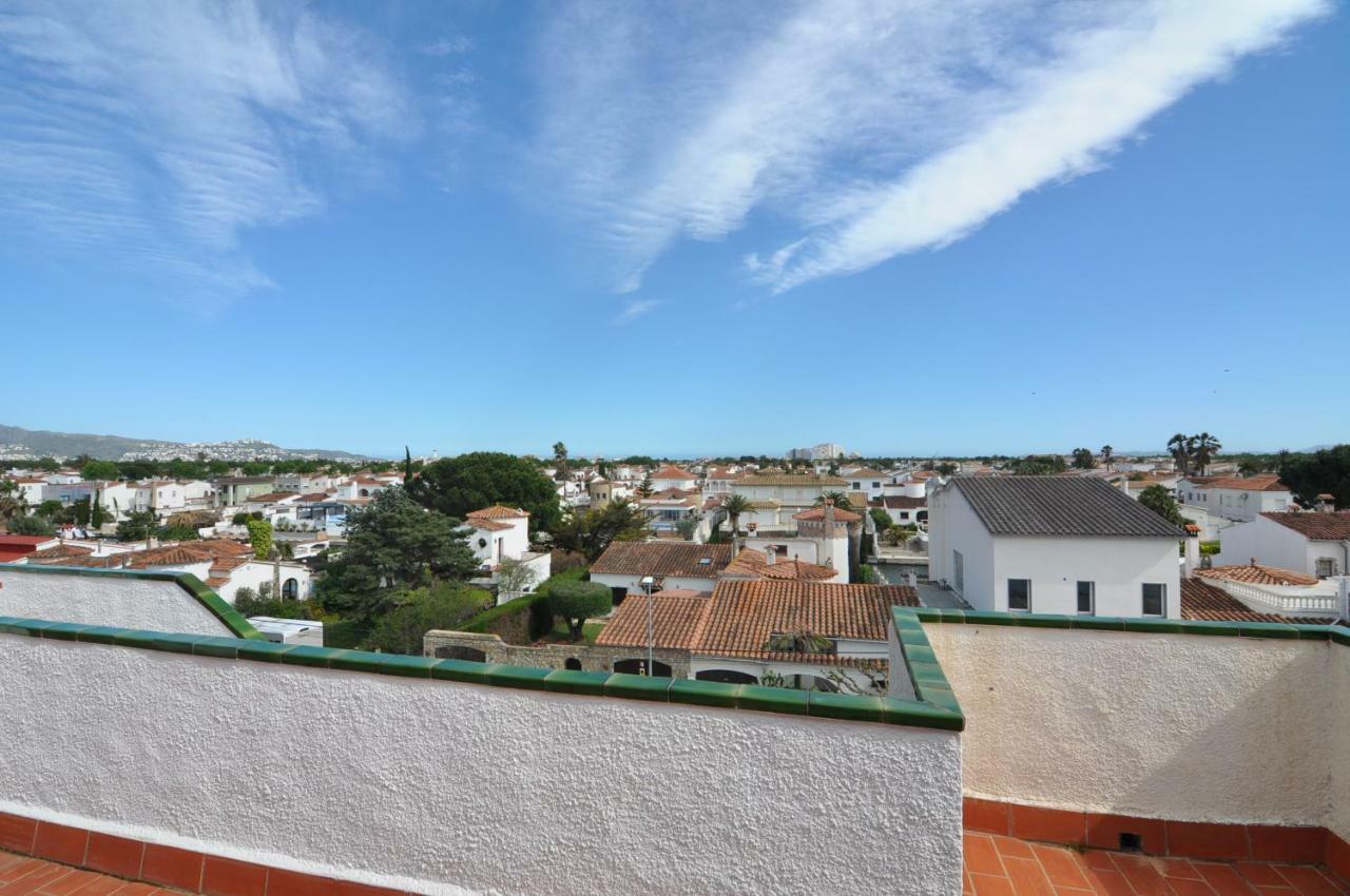 Rnet - Empuriabrava Valira Apartman Kültér fotó